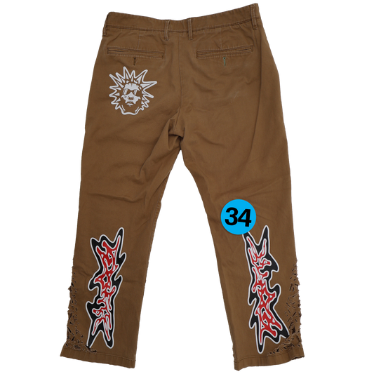 STRESSED BROWN JEANS